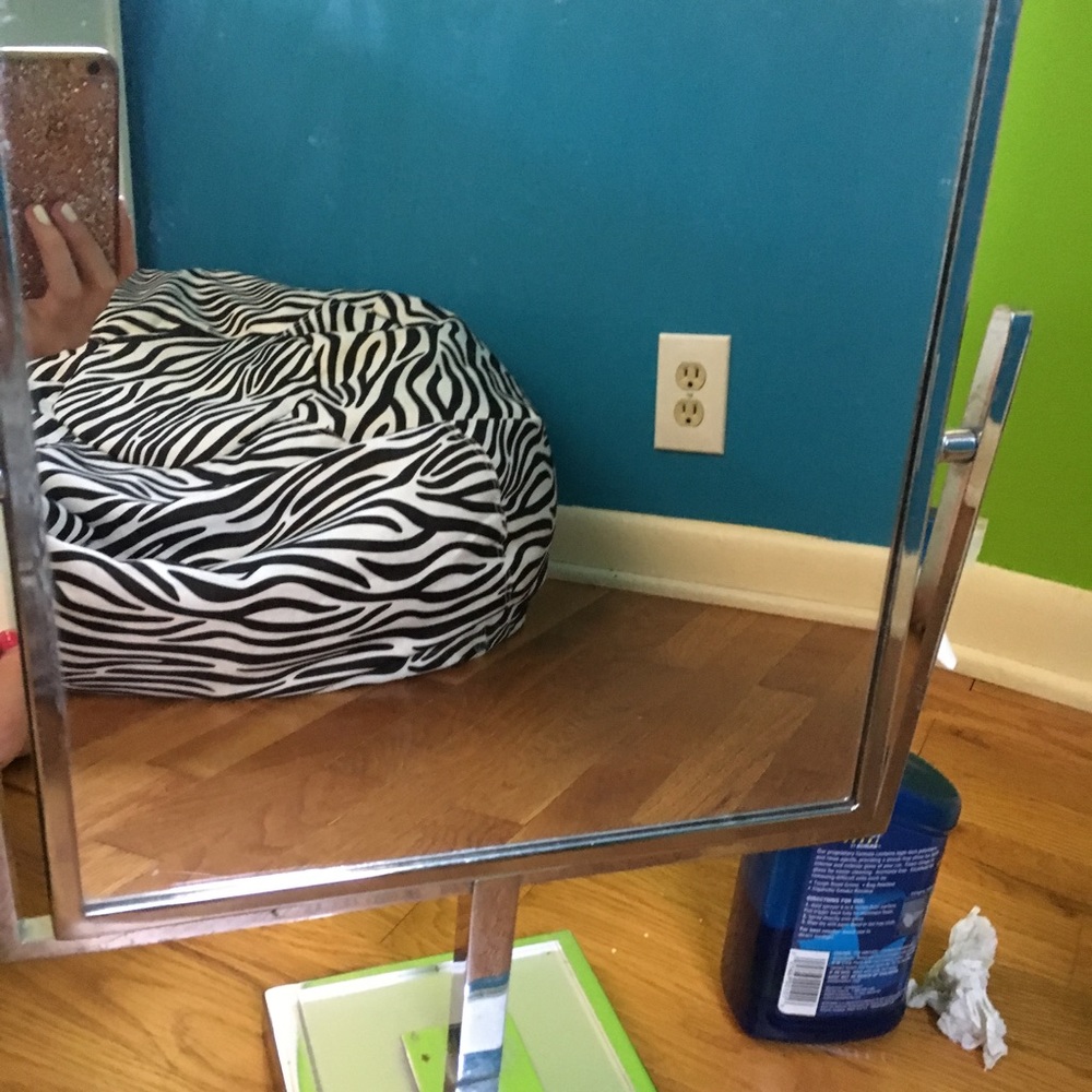 styling mirror